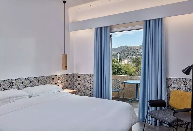 Hotelli Angelina Aegina Boutique Escape