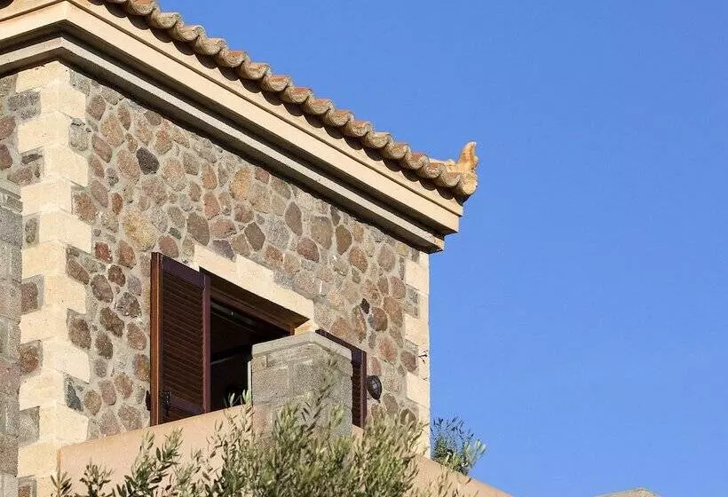 Hotelli Angelina Aegina Boutique Escape