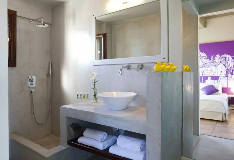 Hotelli Angelina Aegina Boutique Escape