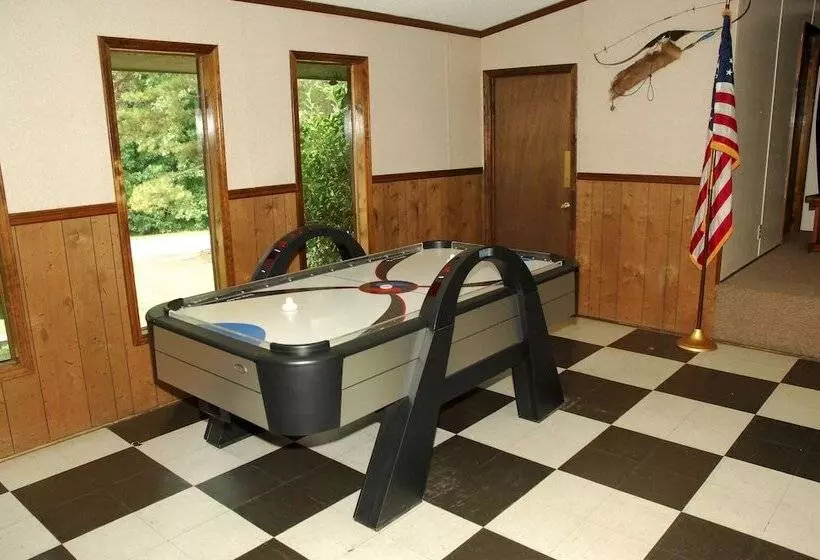 Hotelli Carolina Landing Rv Resort   Caravan Park