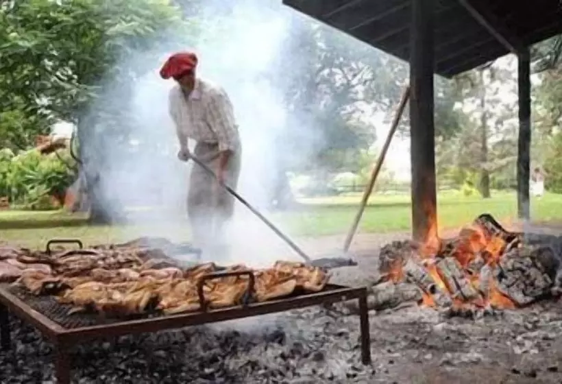 Hotelli Estancia El Cencerro