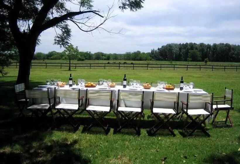 Hotelli Estancia El Cencerro