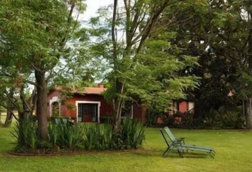 Hotelli Estancia El Cencerro