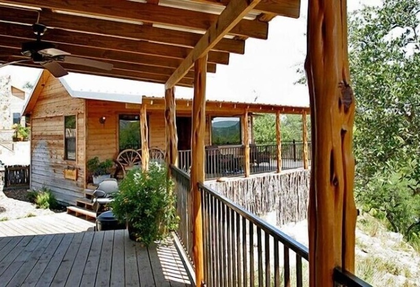 Hotel Hideout On The Horseshoe