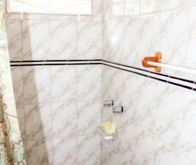 هتل Iso S Bed & Breakfast