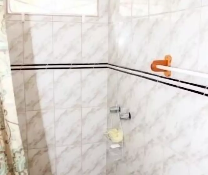 هتل Iso S Bed & Breakfast