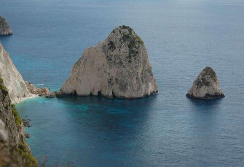 هتل Lofos Studios