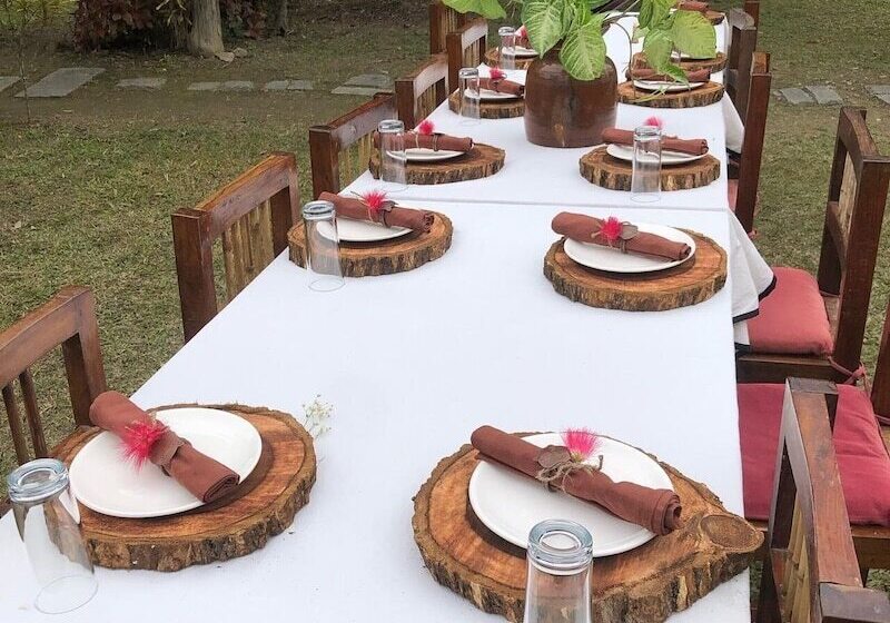 هتل Machan Country Villa