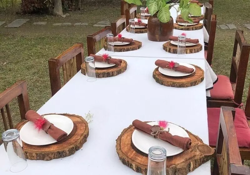 هتل Machan Country Villa