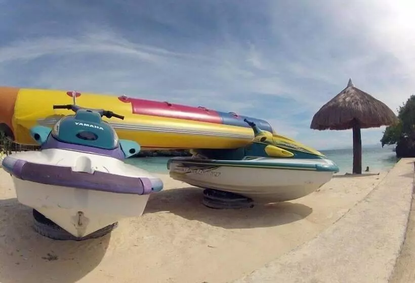 Hotelli Mangodlong Rock Resort