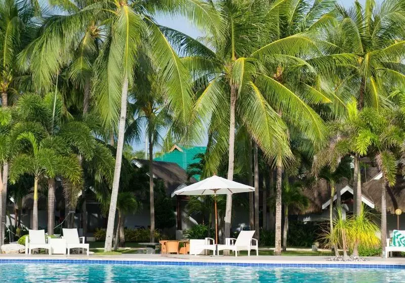 Hotelli Mangodlong Rock Resort