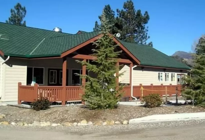 Hotelli Oakzanita Springs Rv Campground