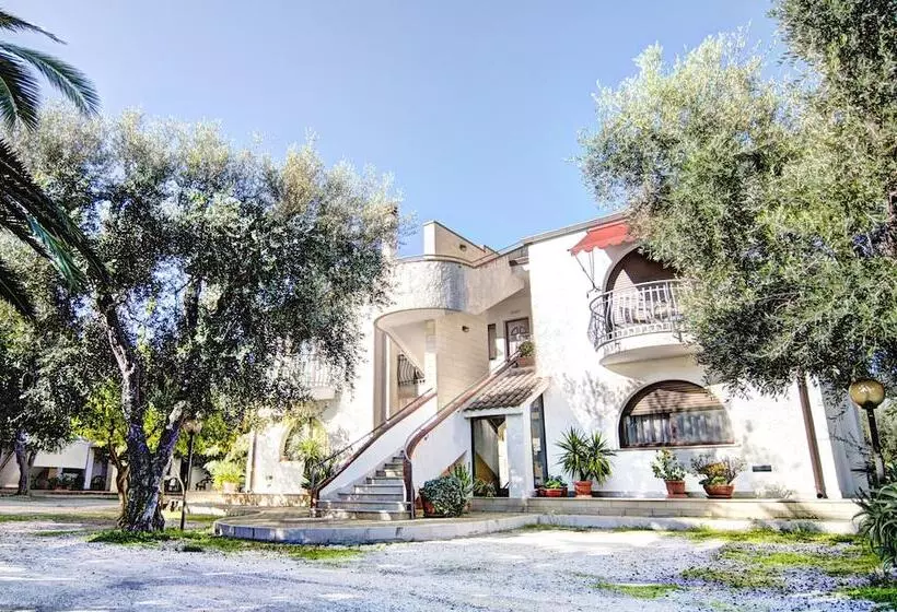 Hotelli Residence Torre Del Porto