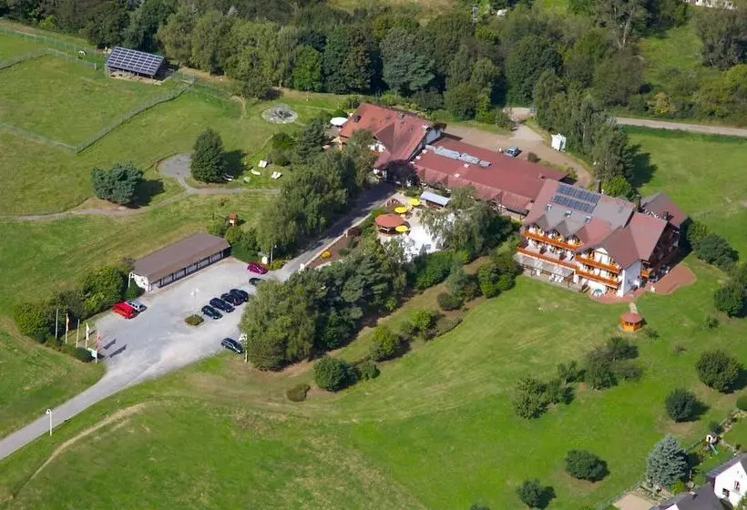 Hotelli Restaurant Landhaus Sonnenhof