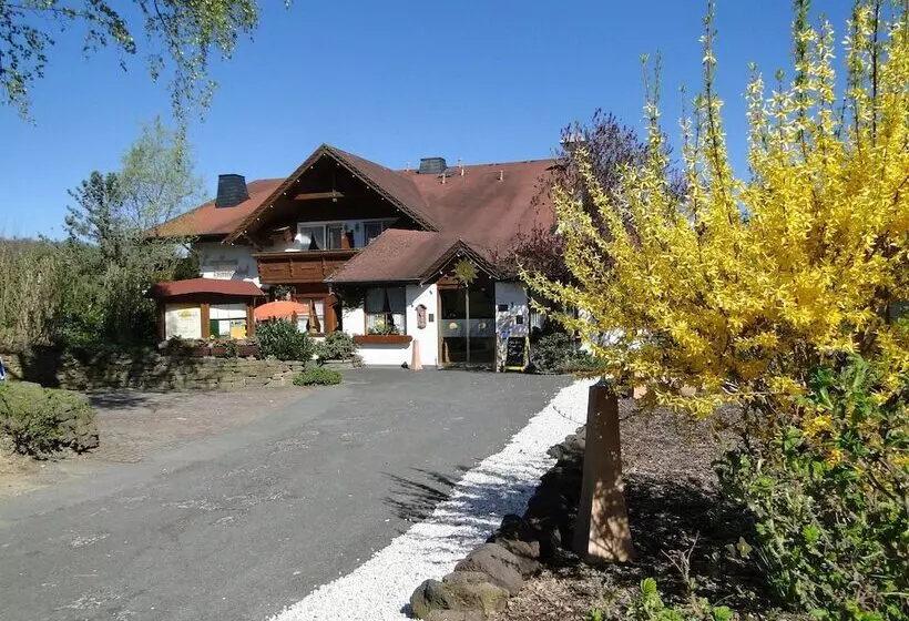 Hotelli Restaurant Landhaus Sonnenhof
