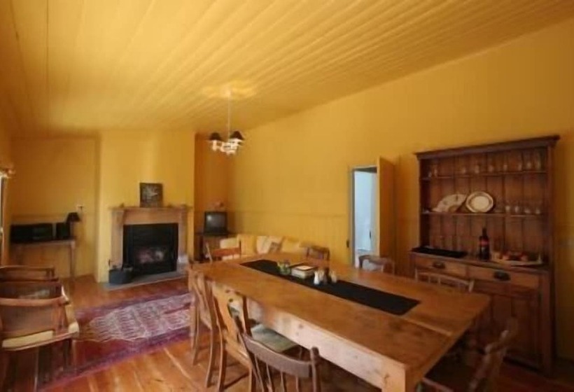 בית מלון כפרי Corinella Country House