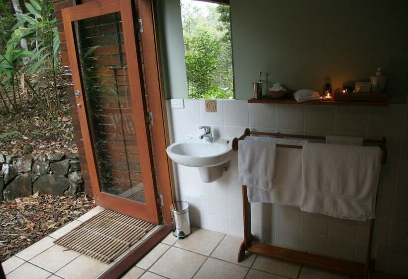 Lyola Pavilions In The Forest