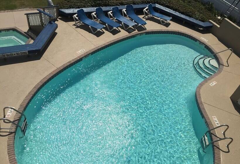 مُتل Mystic Sea Resort