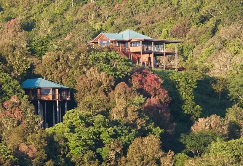 Mt Quincan Crater Retreat