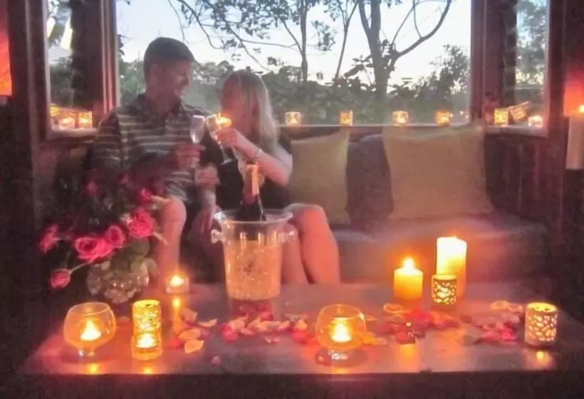 Mt Quincan Crater Retreat