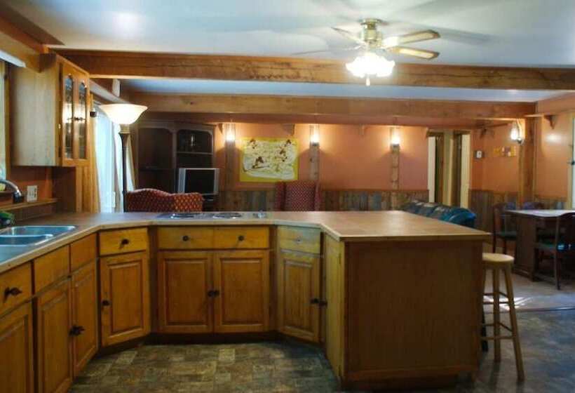 Majatalo Allan Mills Cottage