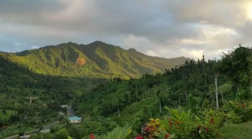 پانسیون Serenity Lodges Dominica