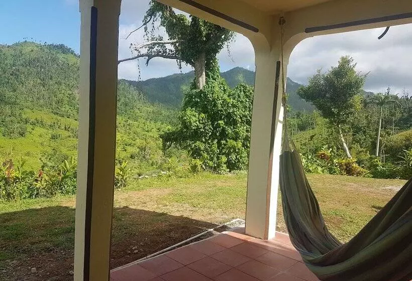 پانسیون Serenity Lodges Dominica
