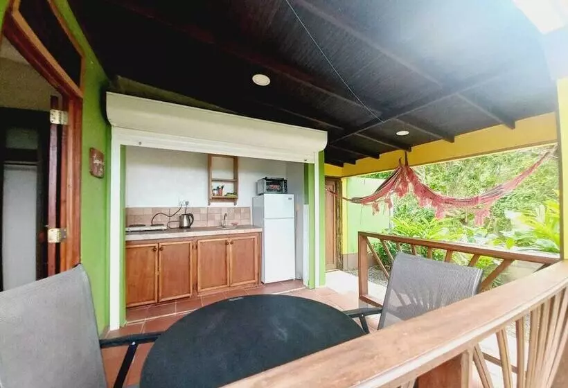 پانسیون Serenity Lodges Dominica