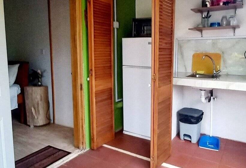 פנסיון Serenity Lodges Dominica