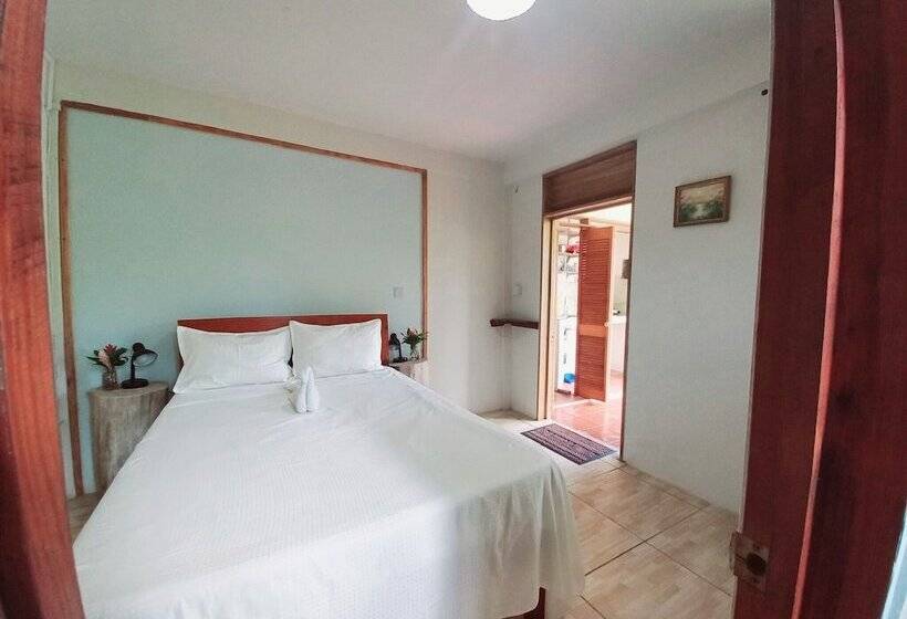 פנסיון Serenity Lodges Dominica