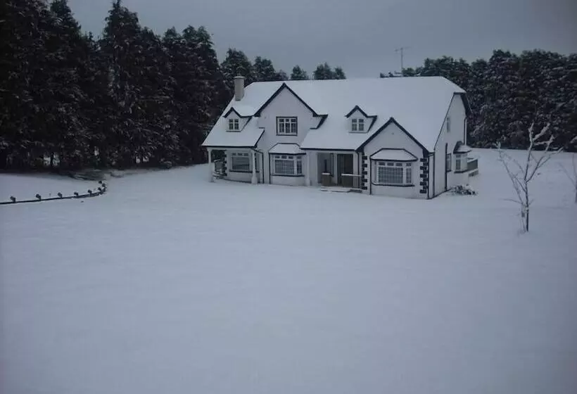 Majatalo Stoops Guesthouse