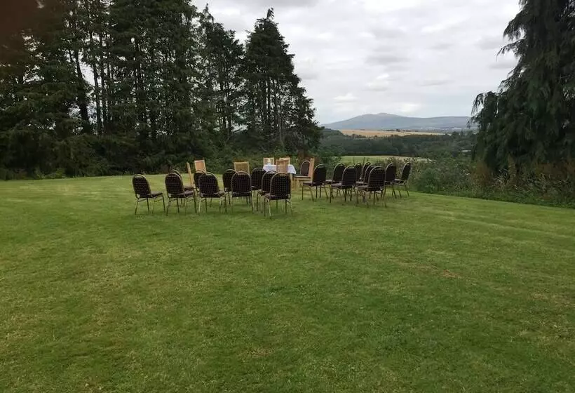 Majatalo Stoops Guesthouse