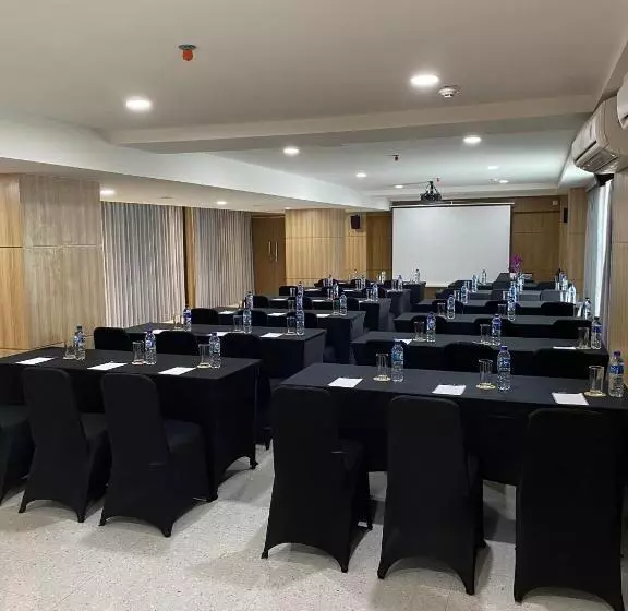 Dream Of Aventus Hotel Kuta