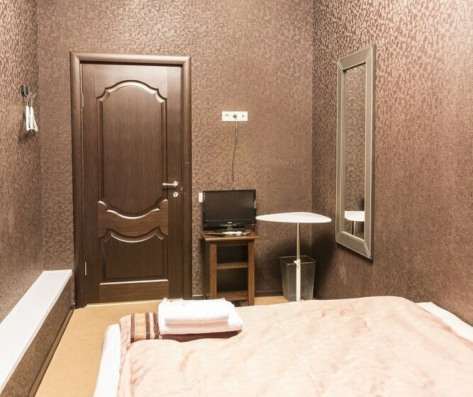 Отель Layla Apartment