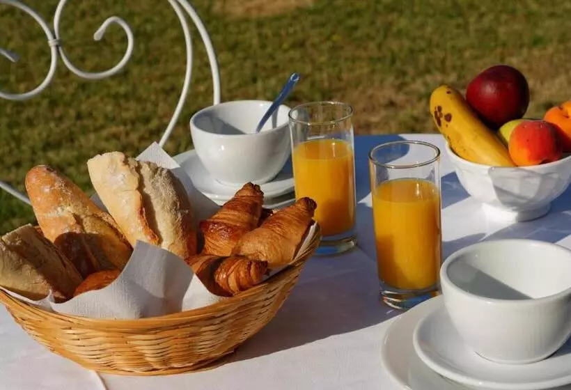 Отель Hôtel Valery