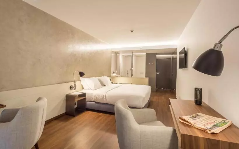 هتل Lux Lisboa Park