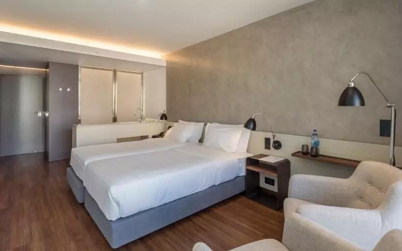 هتل Lux Lisboa Park