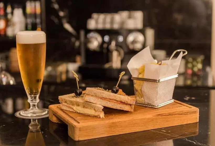 هتل Lux Lisboa Park