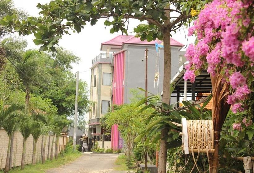 Отель Ramantika Bali House