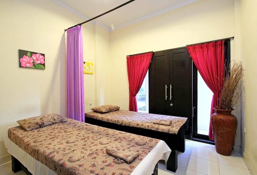 Отель Ramantika Bali House