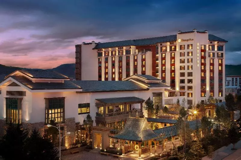 Otel Shangrila Resort Shangrila