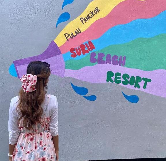 فندق Suria Beach Resort
