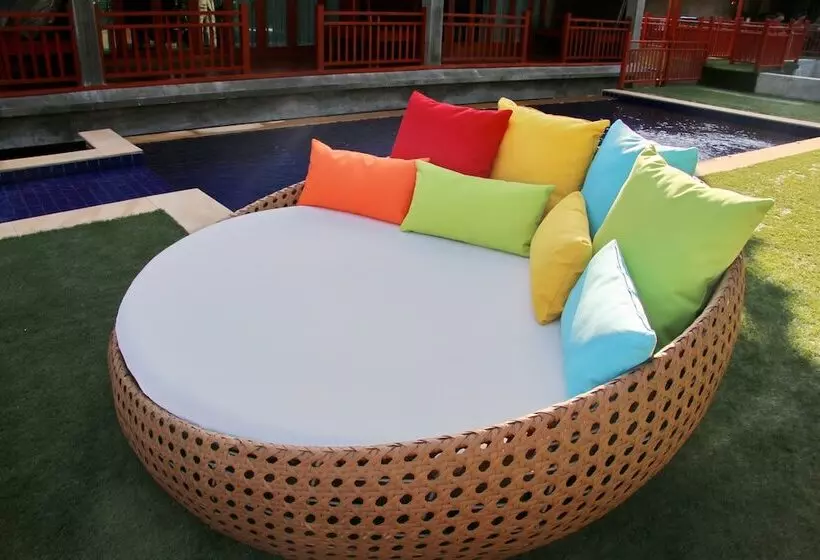 Отель The Chaya Resort And Spa