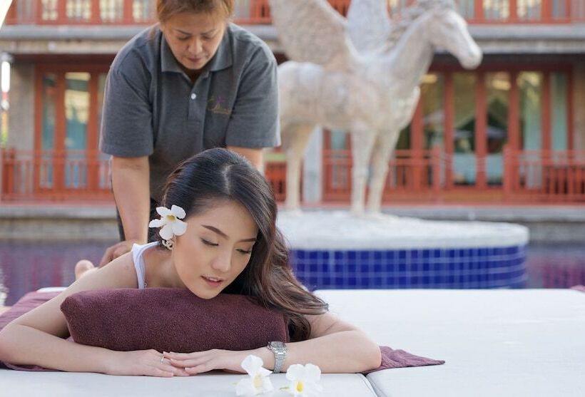 בית מלון כפרי The Chaya Resort And Spa