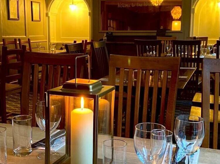 호텔 The White Hart