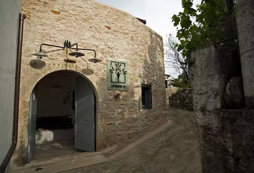 هتل Villa Athermigo
