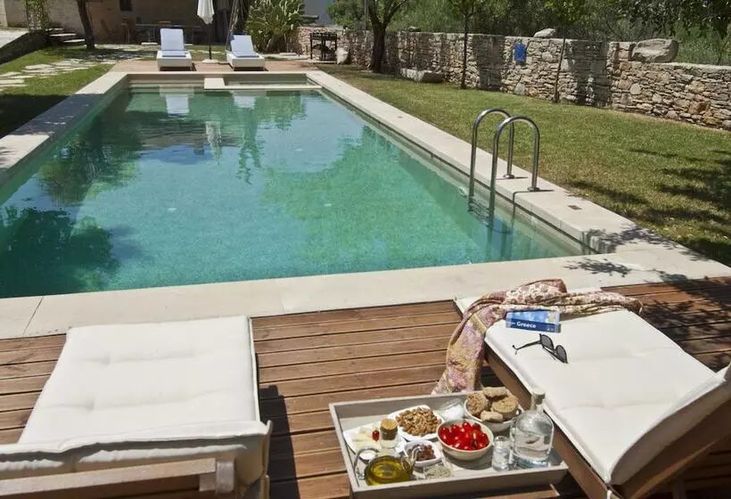 هتل Villa Athermigo