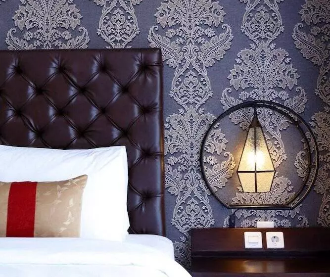 ホテル The Visala Boutique Suites Seminyak