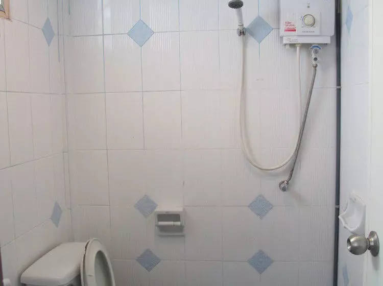 膳宿费 Aura House