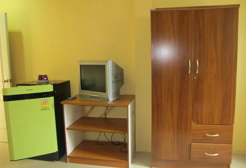 膳宿费 Aura House